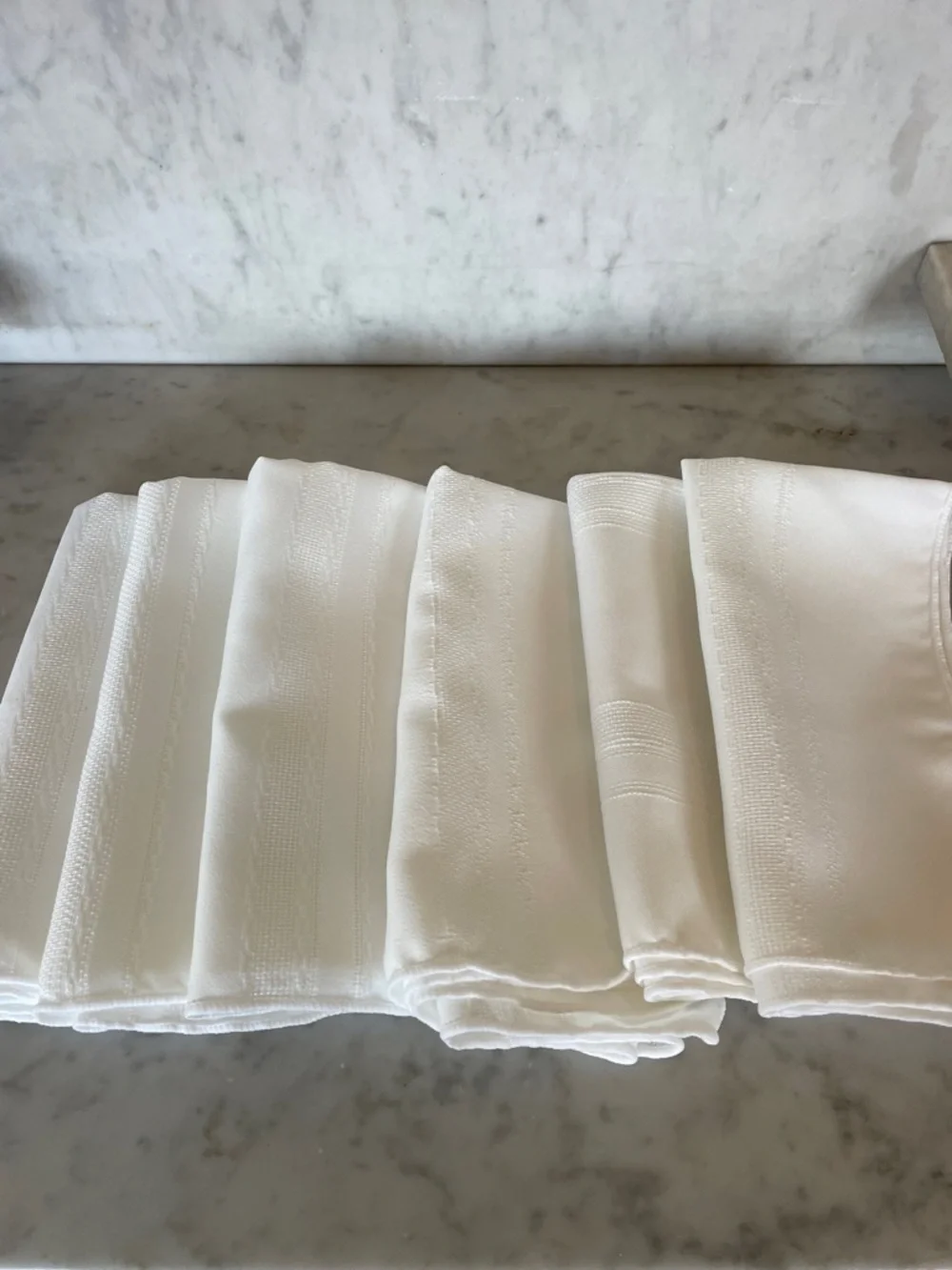 VINTAGE Set of White Hemstitched Cloth Napkins (6)